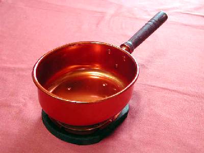 �͘F���ƉΔ��̓���E��\�\