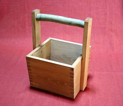 �I�B�O�̒Y�̂蔠(�`�a�d�グ)260�~220�~H340<BR>