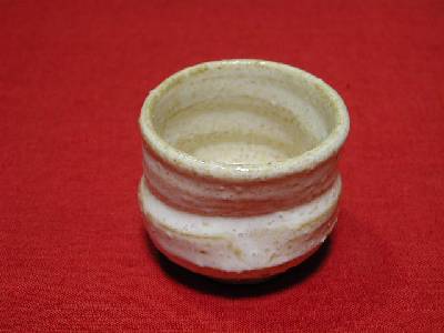 �͘F���ƉΔ��̓���E�����ۂݔ�